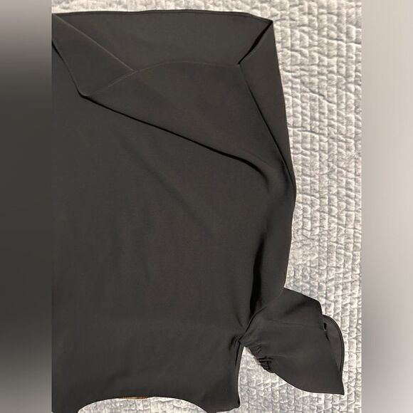 Amanda Uprichard Black Cold Shoulder
Women's Size Small Blouse - Picture 9 of 15